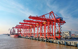 衛華集團再次惠購宏山激光30kW大幅面激光切割機，全力構建新質生產力